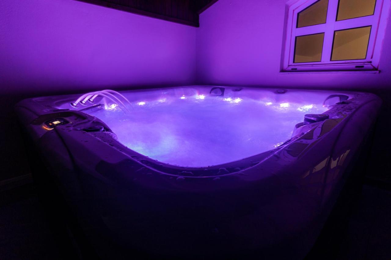 Villa Ventus, 40Sqm Private Pool & Hot Tub! Roussospítion Exteriér fotografie