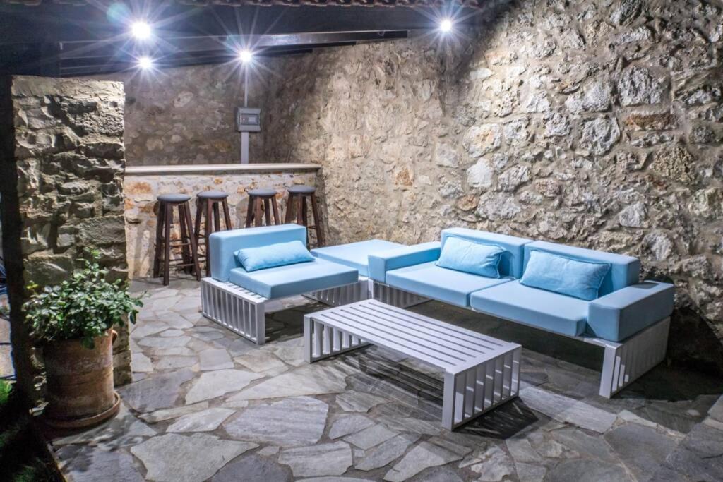 Villa Ventus, 40Sqm Private Pool & Hot Tub! Roussospítion Exteriér fotografie